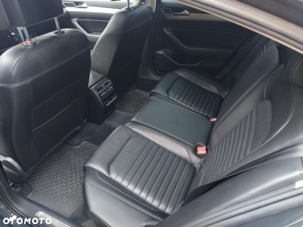 Volkswagen Passat 2.0 TDI BMT SCR 4Mot Highline DSG7 - 10