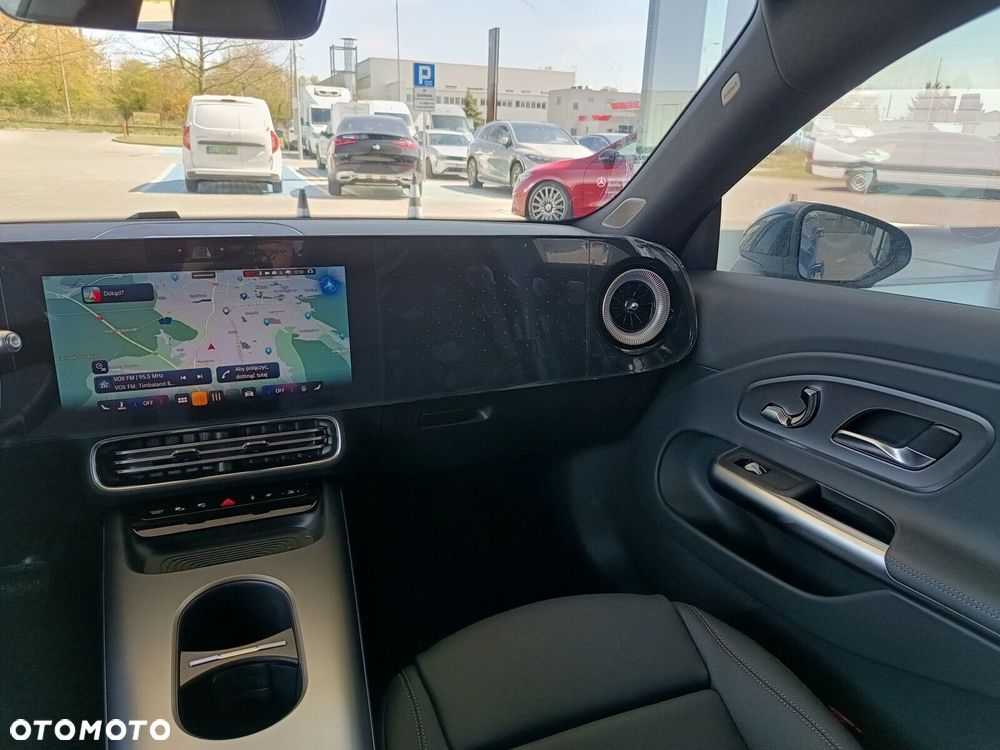 Mercedes-Benz CLA - 15