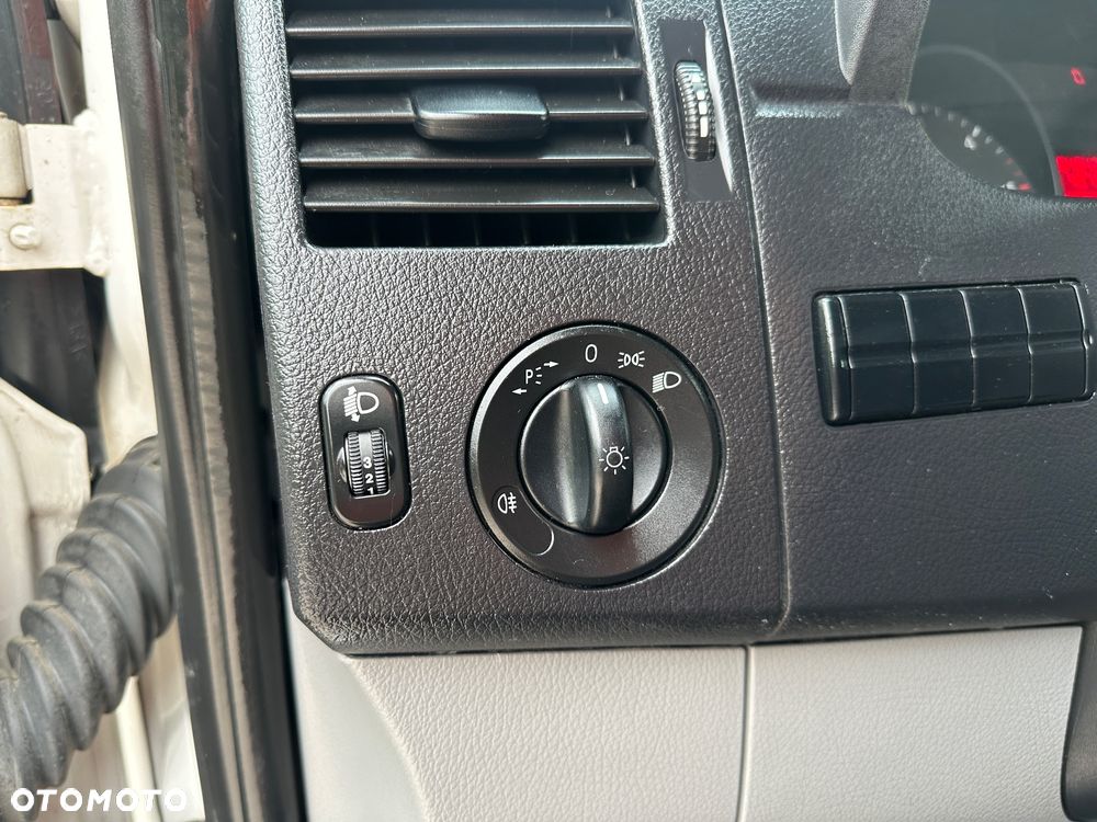 Volkswagen Crafter - 24
