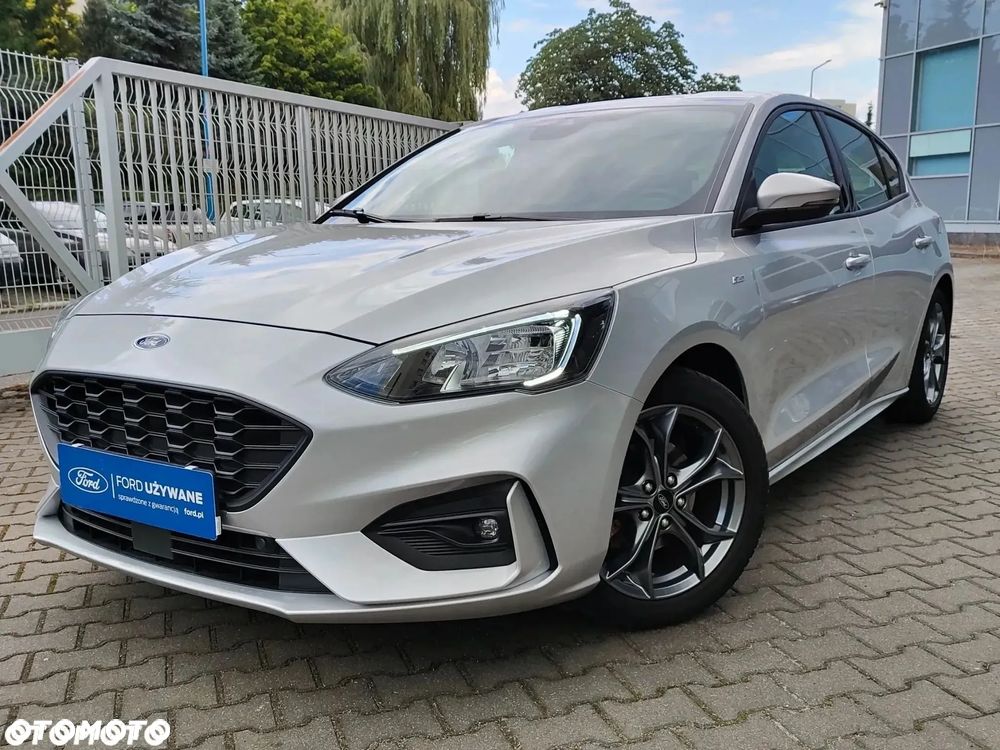 Ford Focus 1.0 EcoBoost Hybrid ST-LINE STYLE