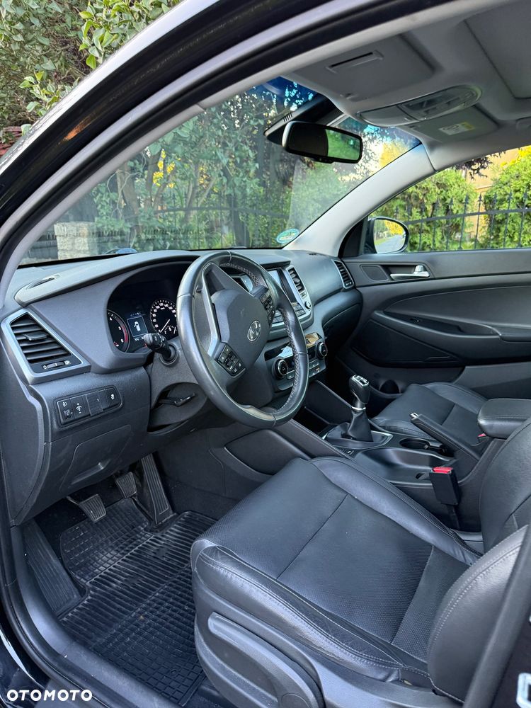 Hyundai Tucson - 12