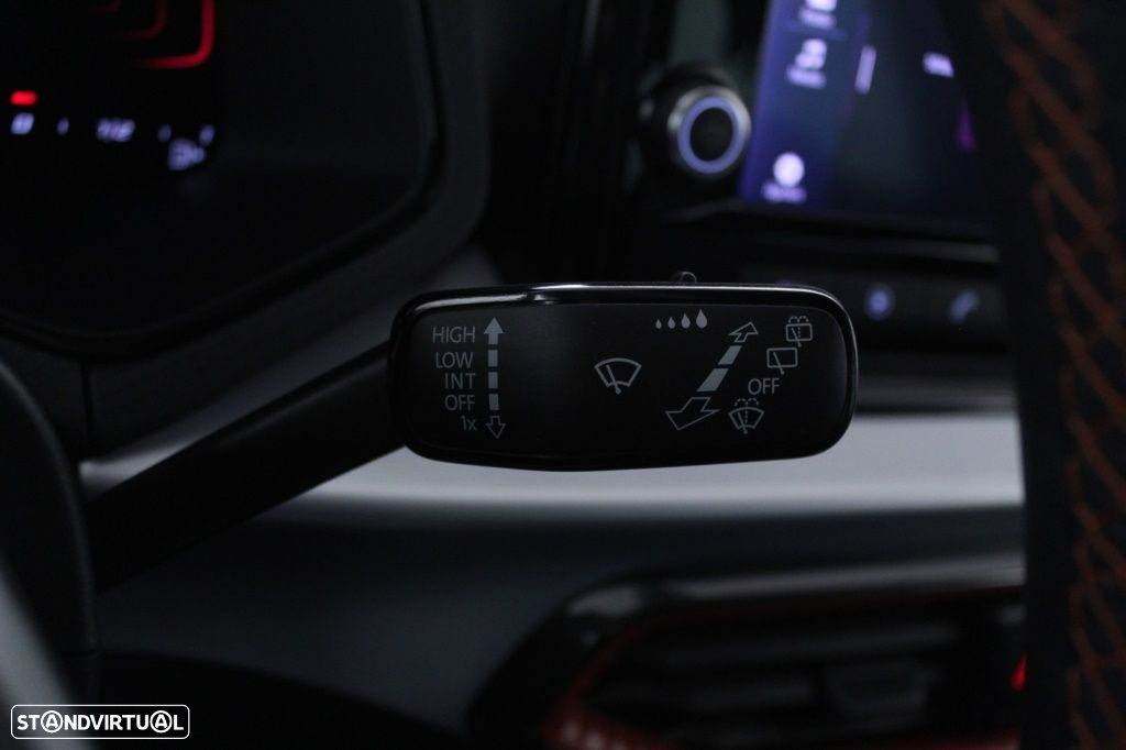 SEAT Arona 1.0 TSI FR - 25