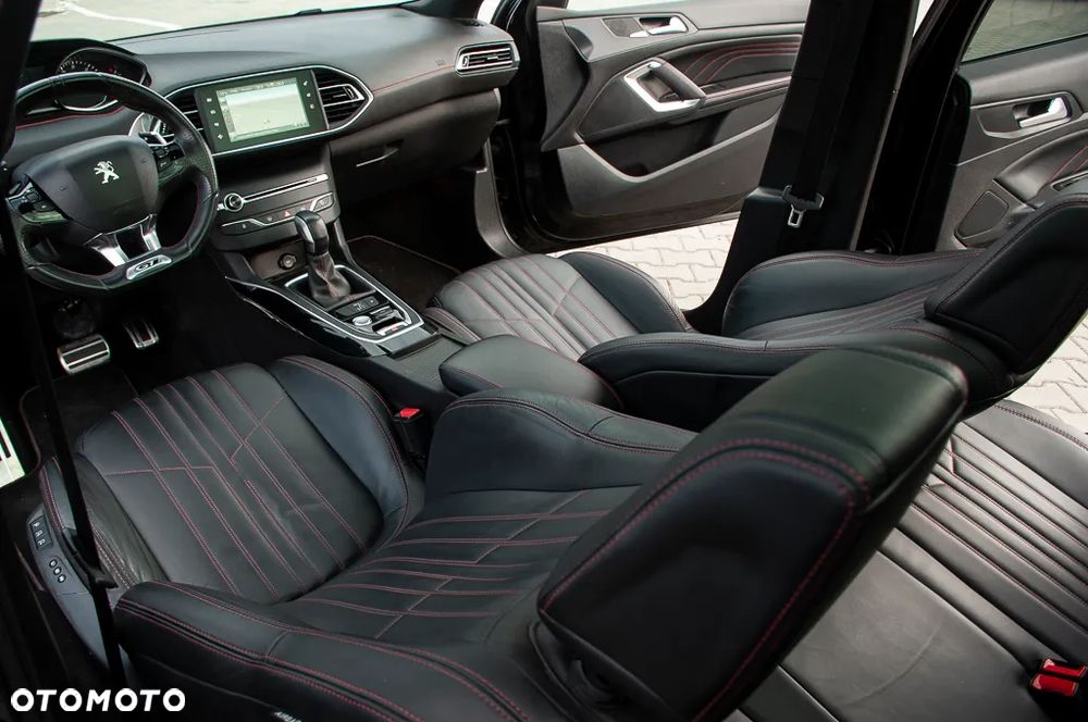 Peugeot 308 - 23