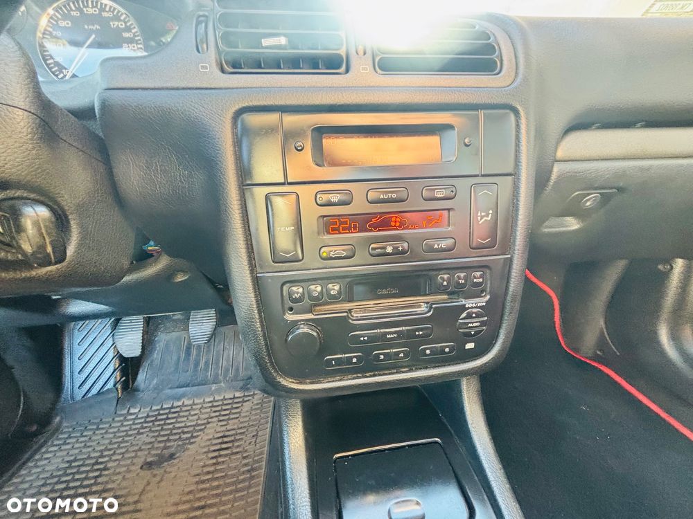 Peugeot 406 2.2 - 27