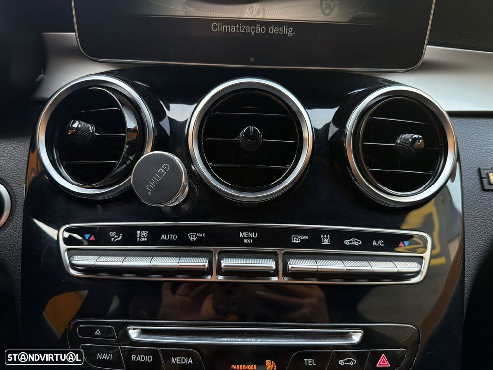 Mercedes-Benz C 250 - 31