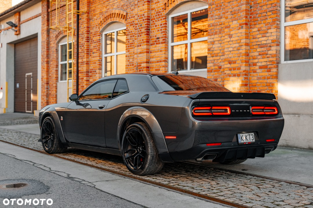 Dodge Challenger 6.4 Scat PackWidebody - 4
