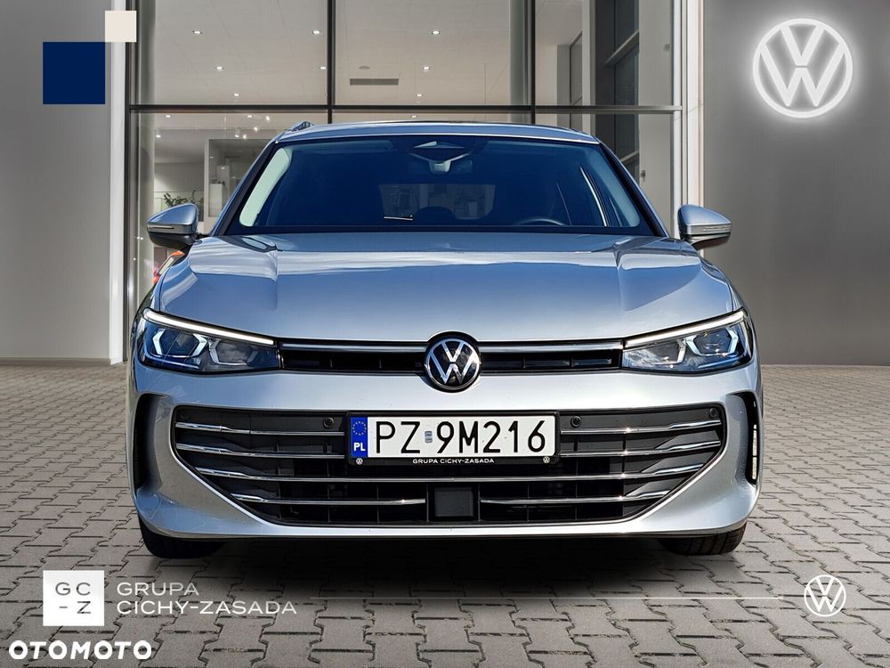 Volkswagen Passat - 9