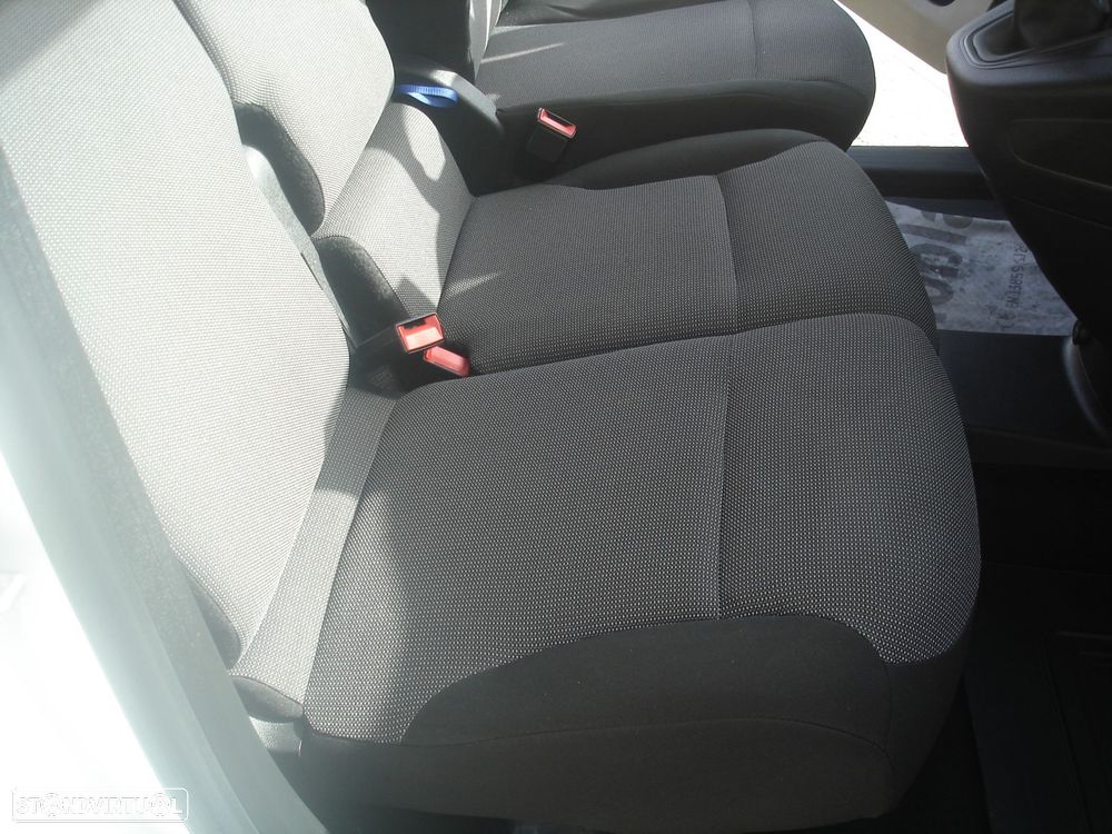 Toyota Proace City 1.5D L1 Exclusive - 14