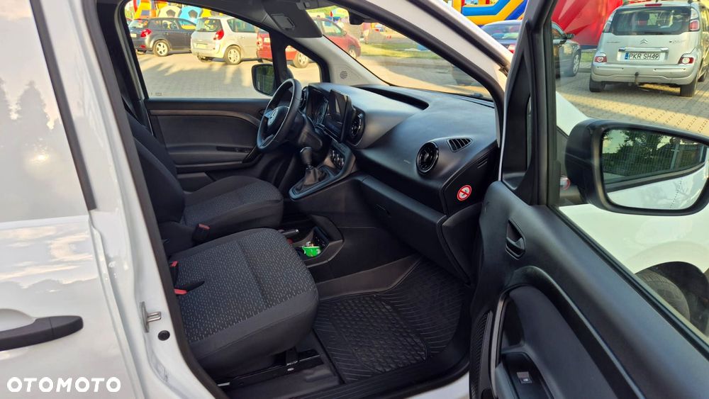 Mercedes-Benz Citan - 21