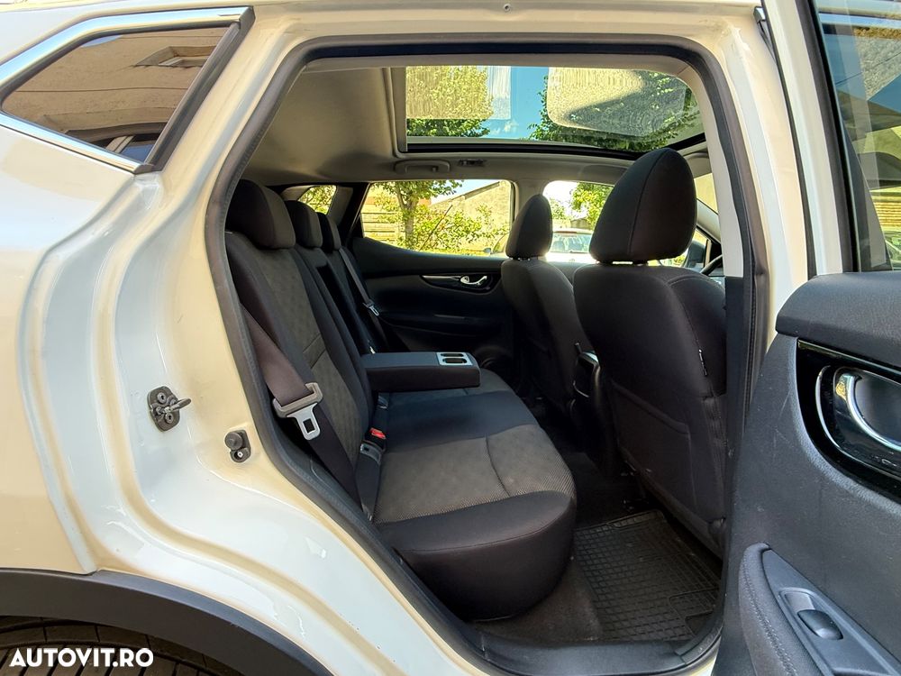 Nissan Qashqai 1.6 DCI ALL-MODE 4x4i TEKNA - 18