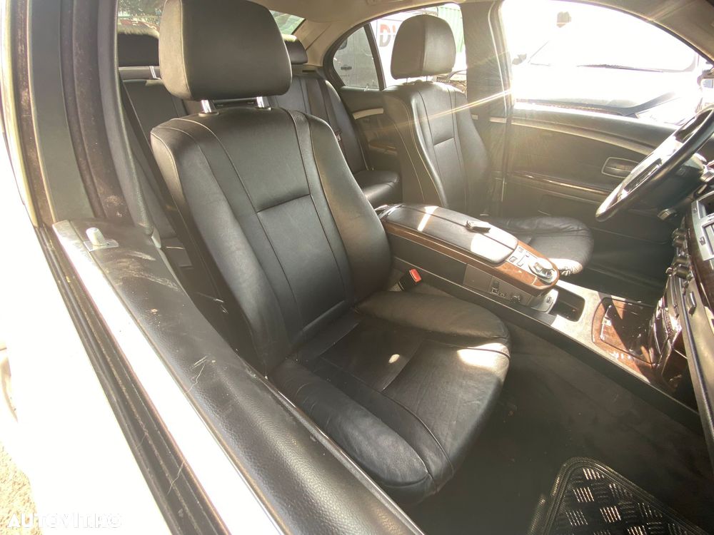 Dezmembrez piese BMW 730 E65 Seria 7 - 4