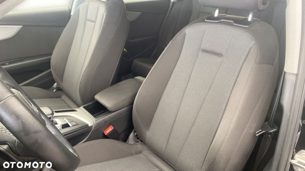 Audi A4 Limousine 40 TDI mHEV Quattro S tronic - 17