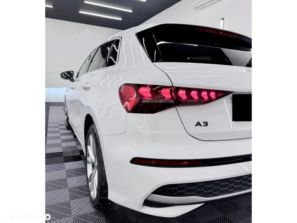 Audi A3 Sportback - 3