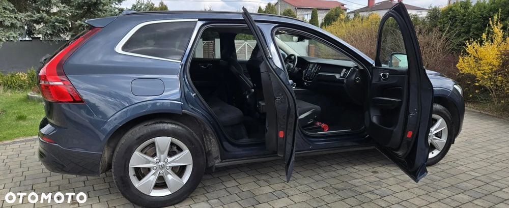 Volvo XC 60 B4 D Geartronic Momentum Pro - 9