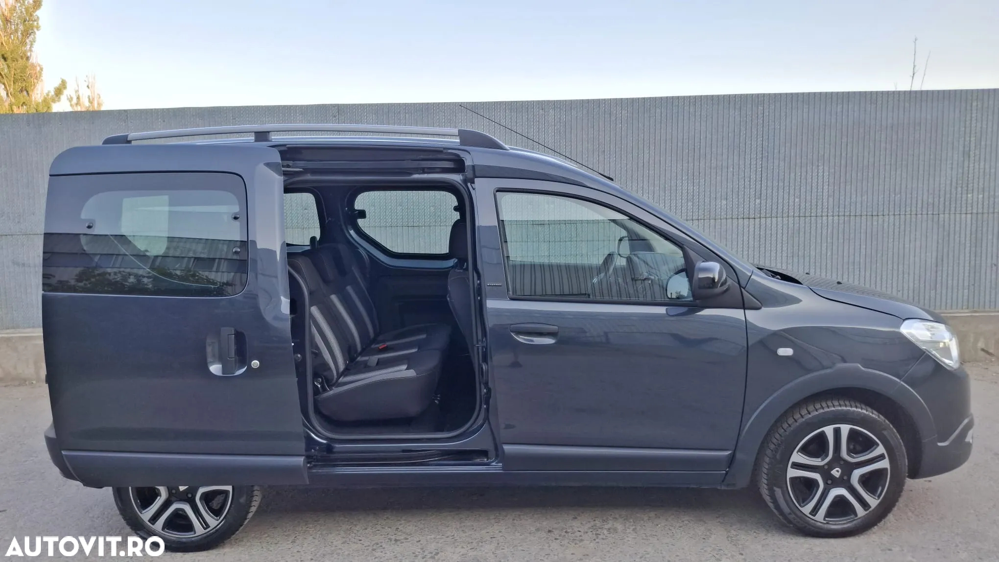 Dacia Dokker 1.2 TCe 115 CP Stepway - 12