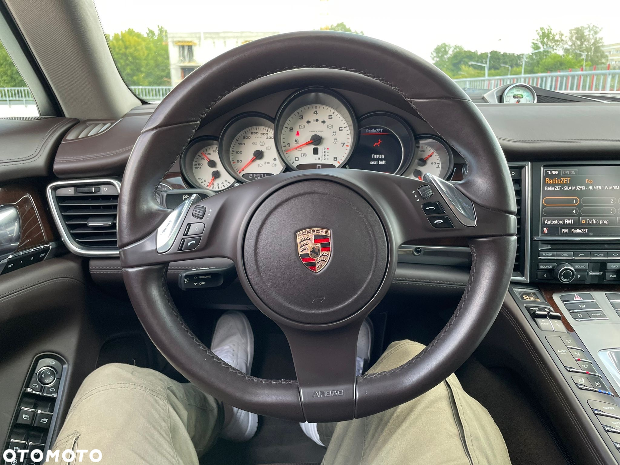 Porsche Panamera 4S - 13