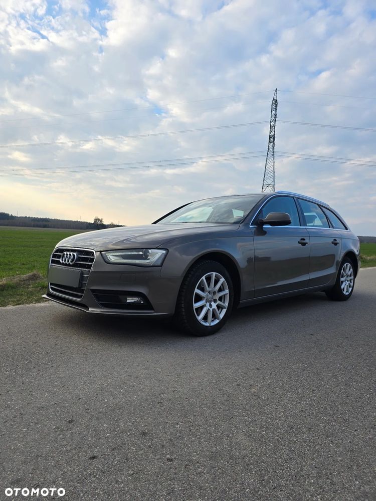 Audi A4 Avant - 1