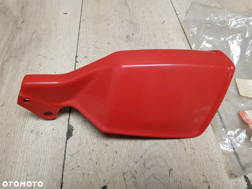 Handbar osłona dłoni Suzuki DR650  57541-05D01-28V - 2