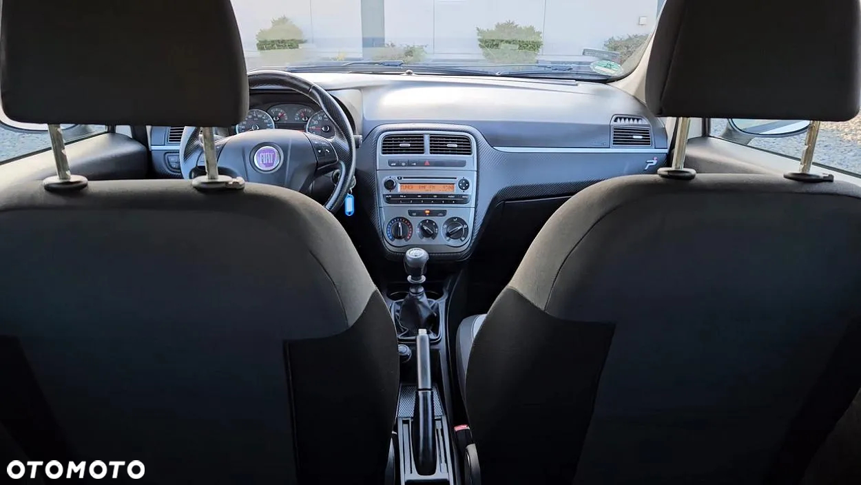 Fiat Grande Punto 1.4 8V Dynamic - 24