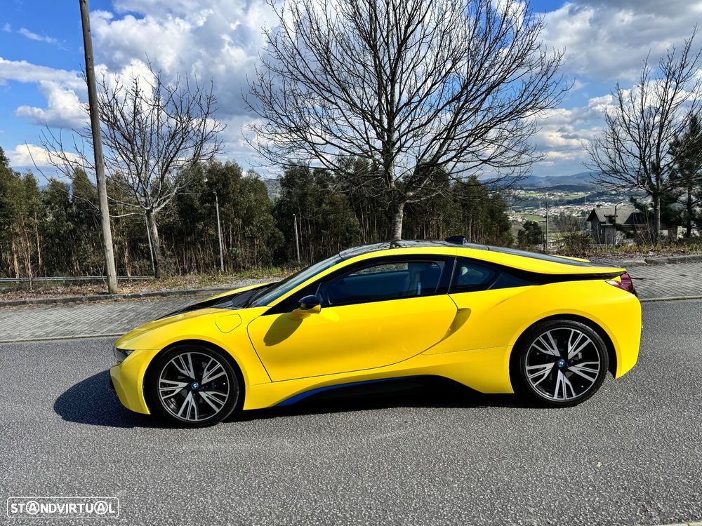 BMW i8 - 12