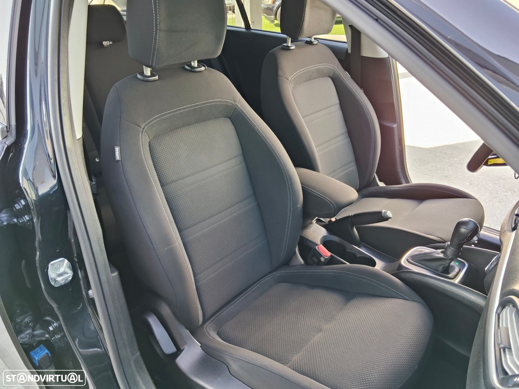 Fiat Tipo Station Wagon 1.6 M-Jet Lounge Tech DCT - 21