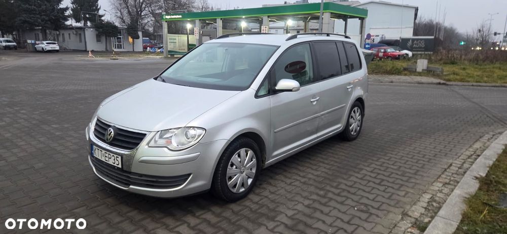 Volkswagen Touran 1.6 Goal - 2