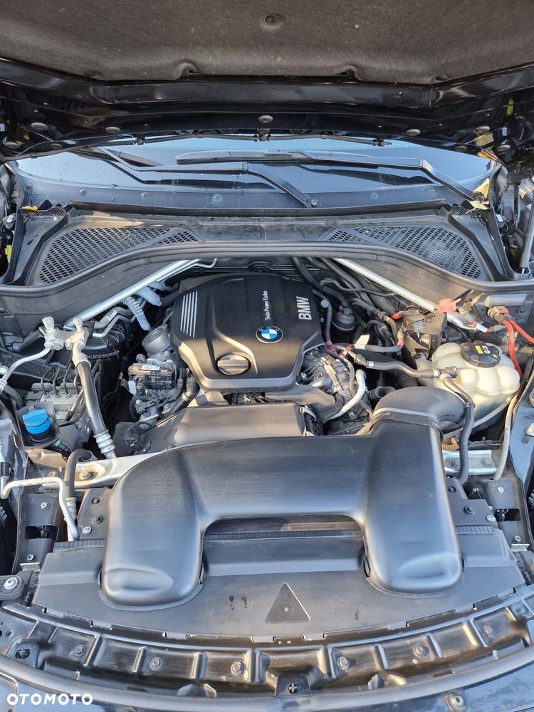 BMW X5 xDrive25d - 17