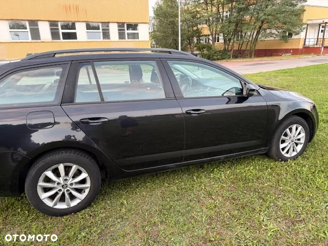 Skoda Octavia 1.6 TDI Family - 5