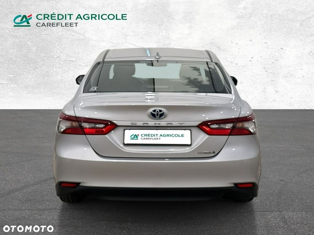 Toyota Camry - 7