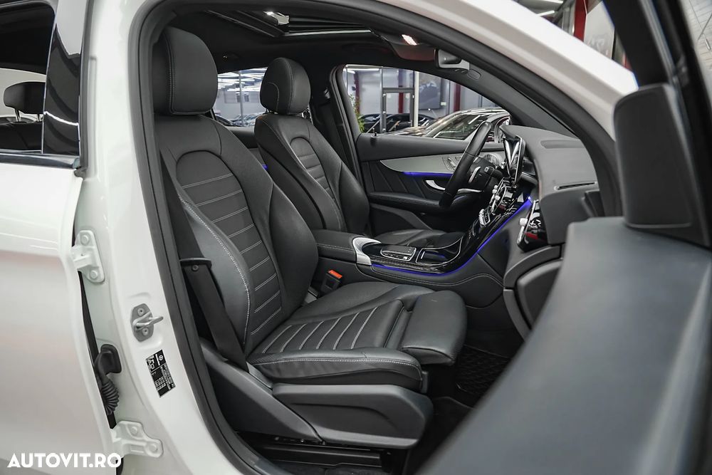 Mercedes-Benz GLC Coupe 300 e 4Matic 9G-TRONIC AMG Line - 8