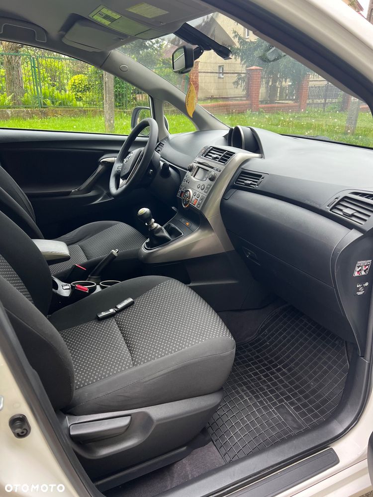 Toyota Verso 1.6 Luna EU5 - 9