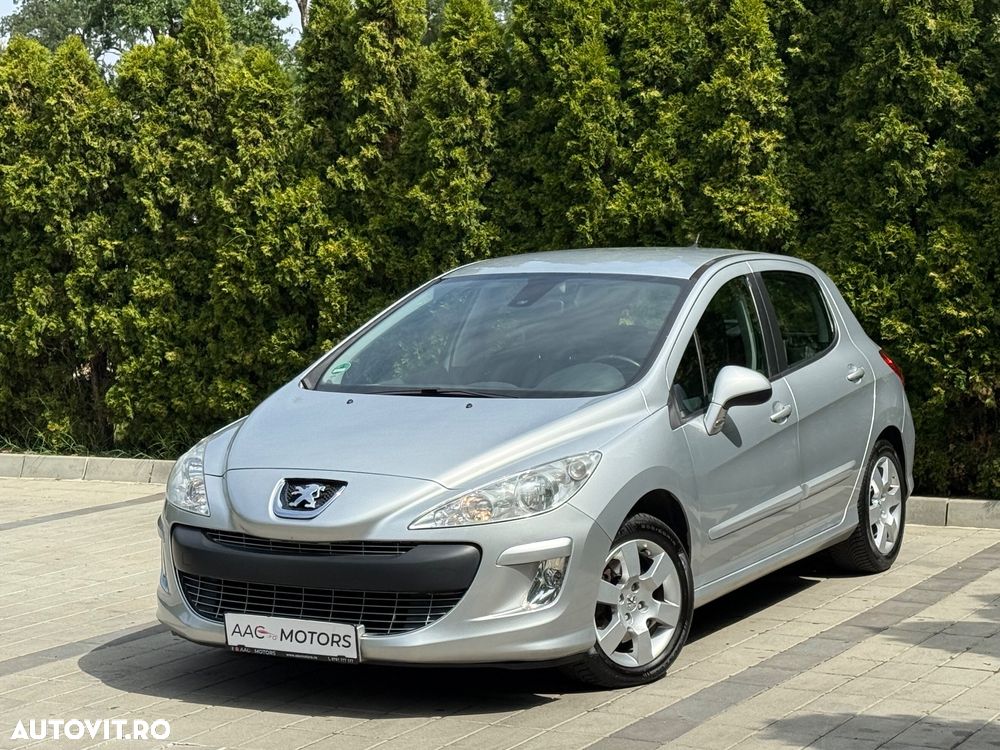Peugeot 308 - 1