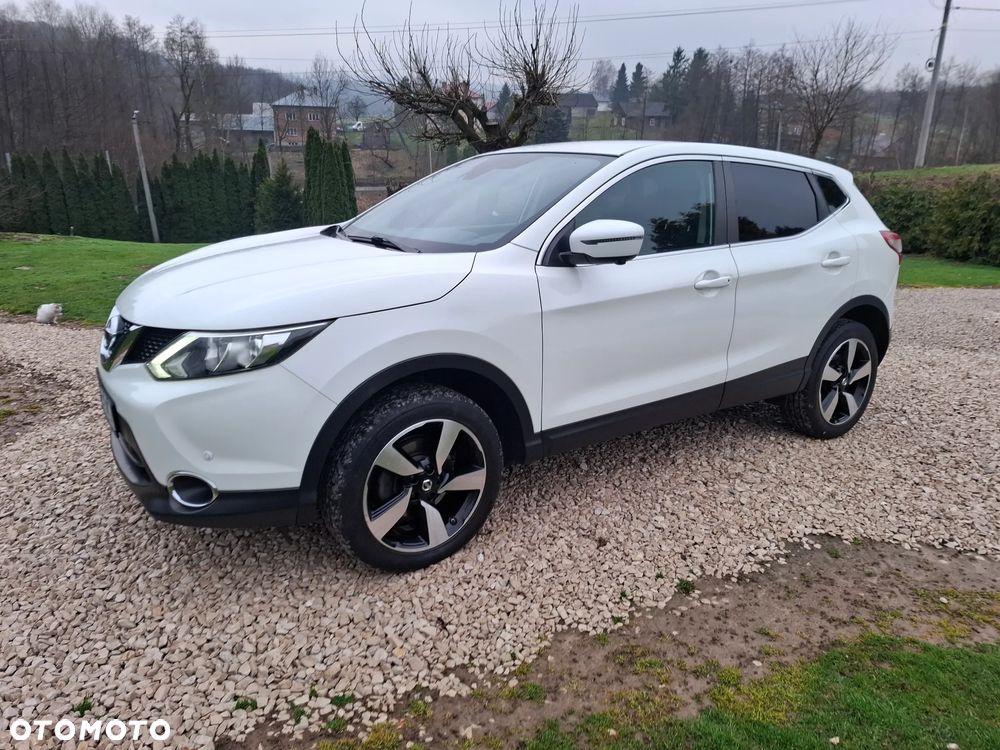 Nissan Qashqai 1.6 dCi DPF Start/Stop 360 - 1