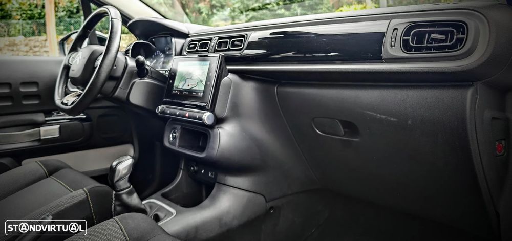 Citroën C3 1.2 PureTech Shine Pack - 10