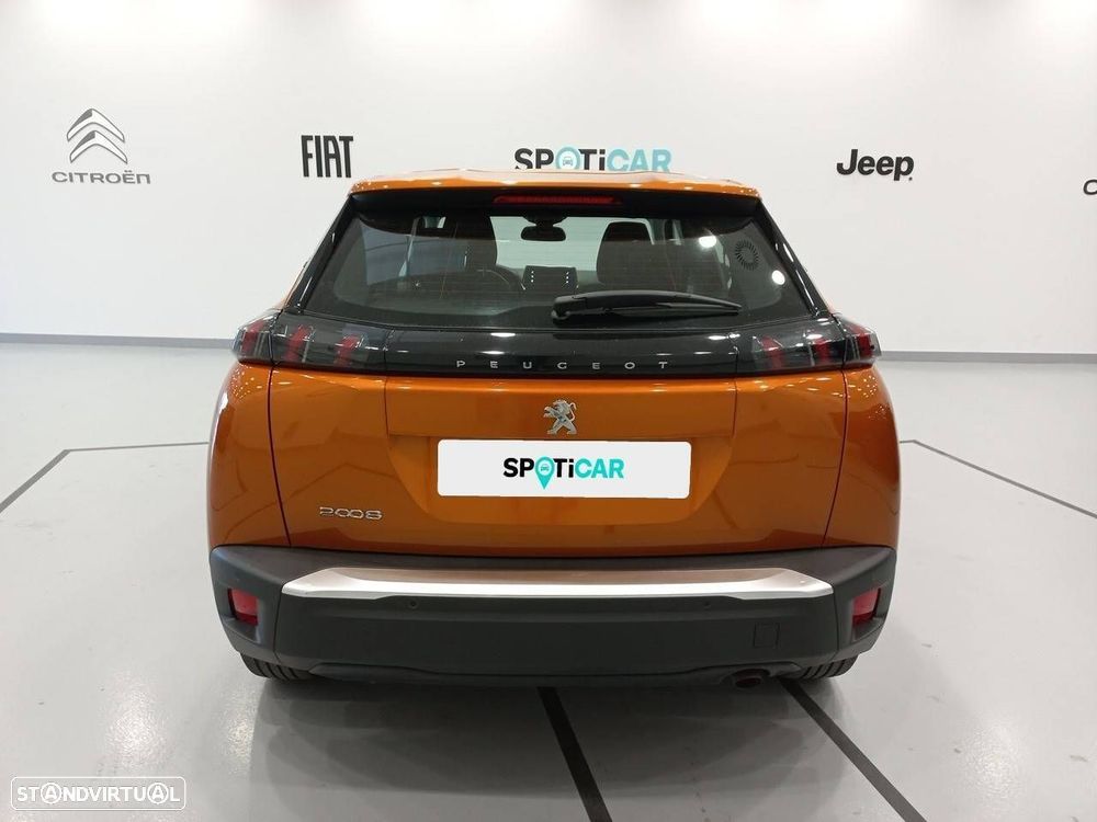 Peugeot 2008 1.2 PureTech Active Pack - 5