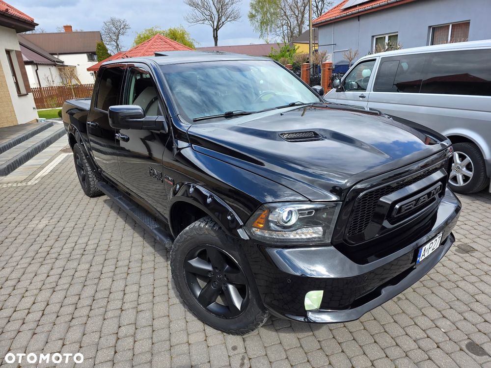 Dodge RAM - 32
