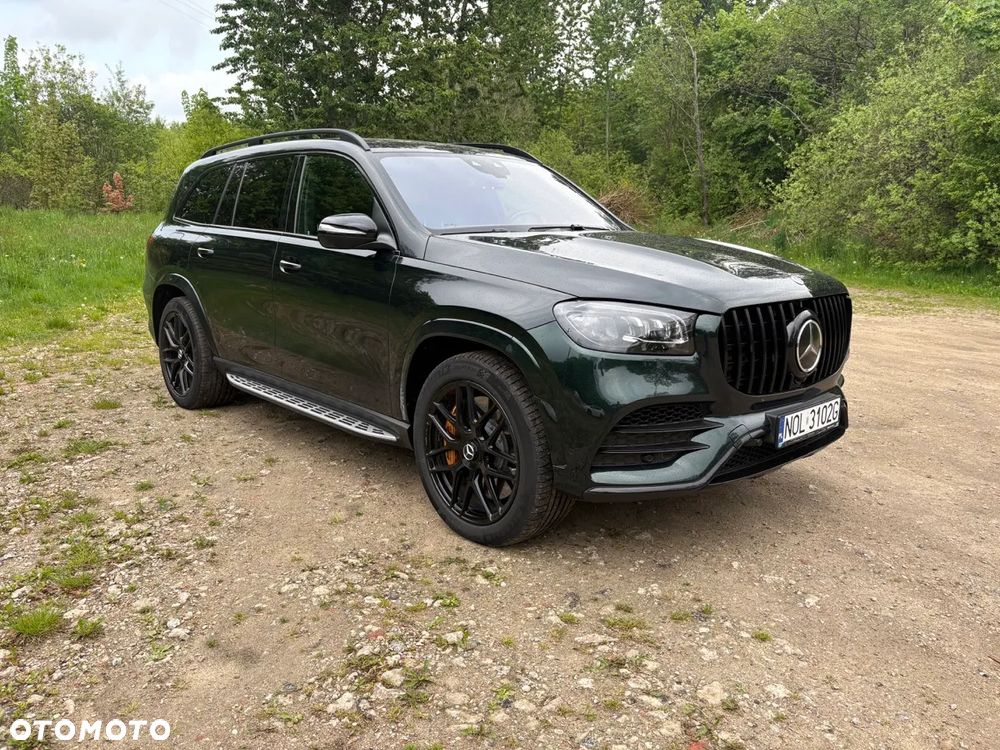 Mercedes-Benz GLS - 1