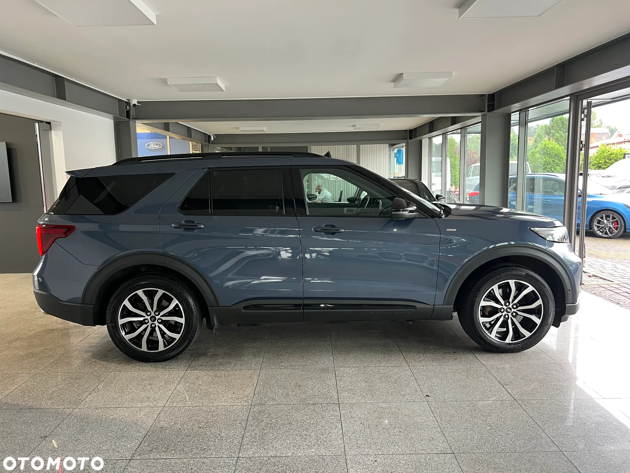 Ford Explorer 3.0 EcoBoost PHEV 4WD ST-Line - 18