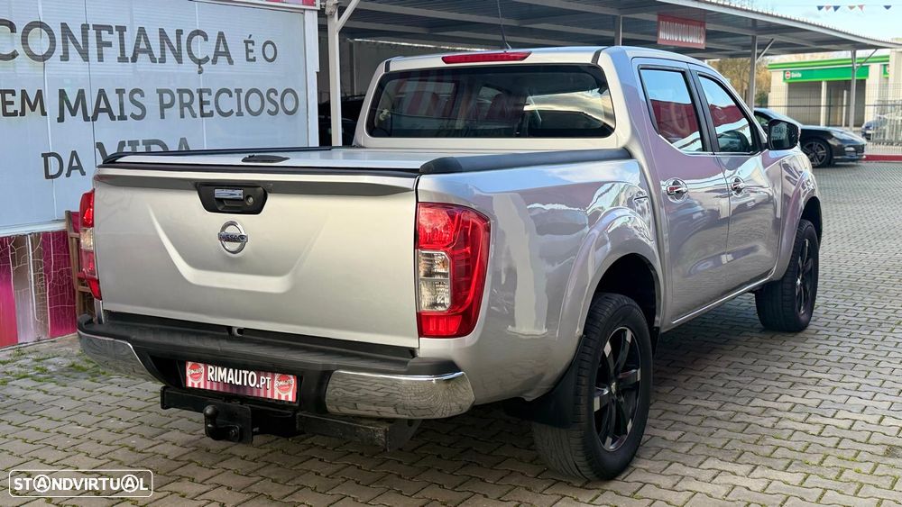 Nissan Navara 2.3 dCi CD 4WD N-Connecta - 15