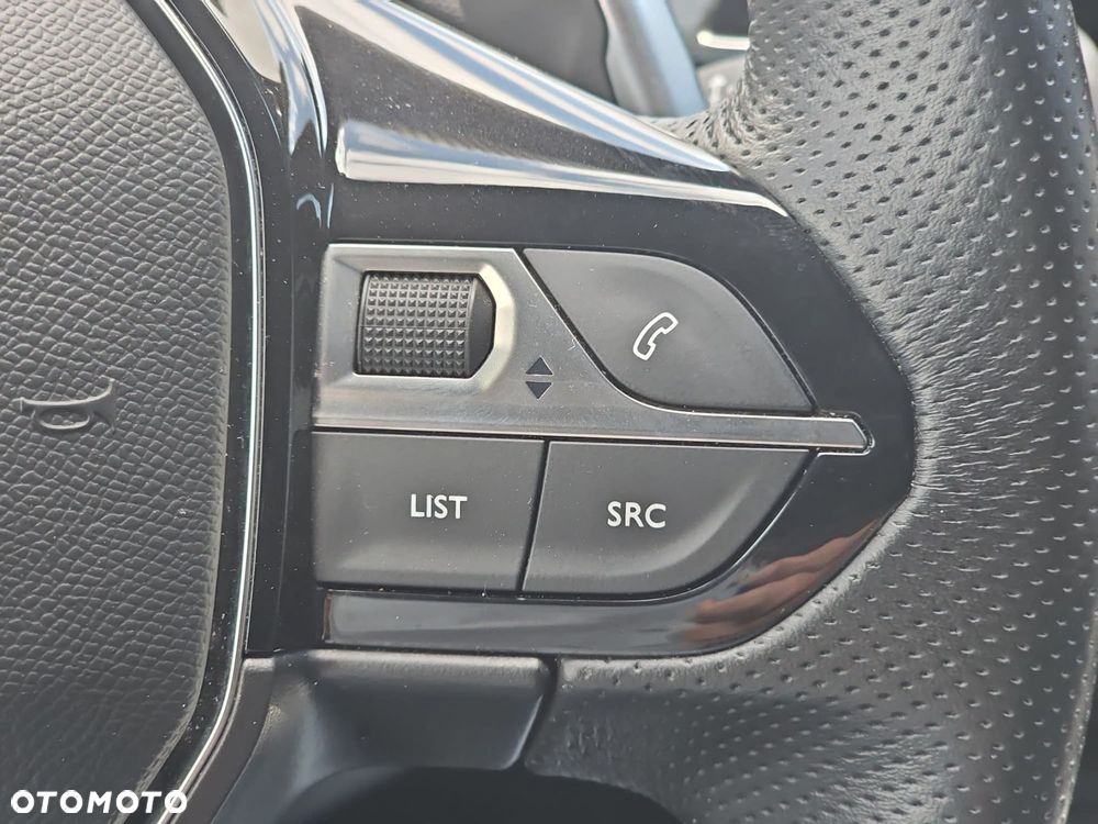 Peugeot 5008 1.6 PureTech GT S&S EAT8 - 23