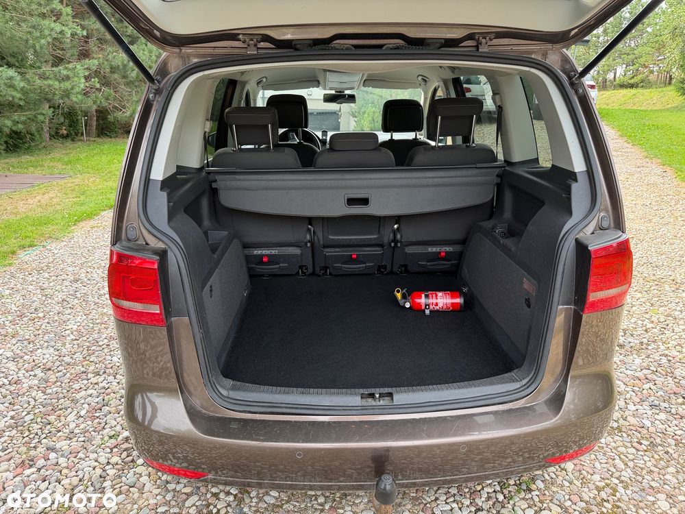 Volkswagen Touran 1.6 TDI DPF BlueMotion Technology MATCH - 3