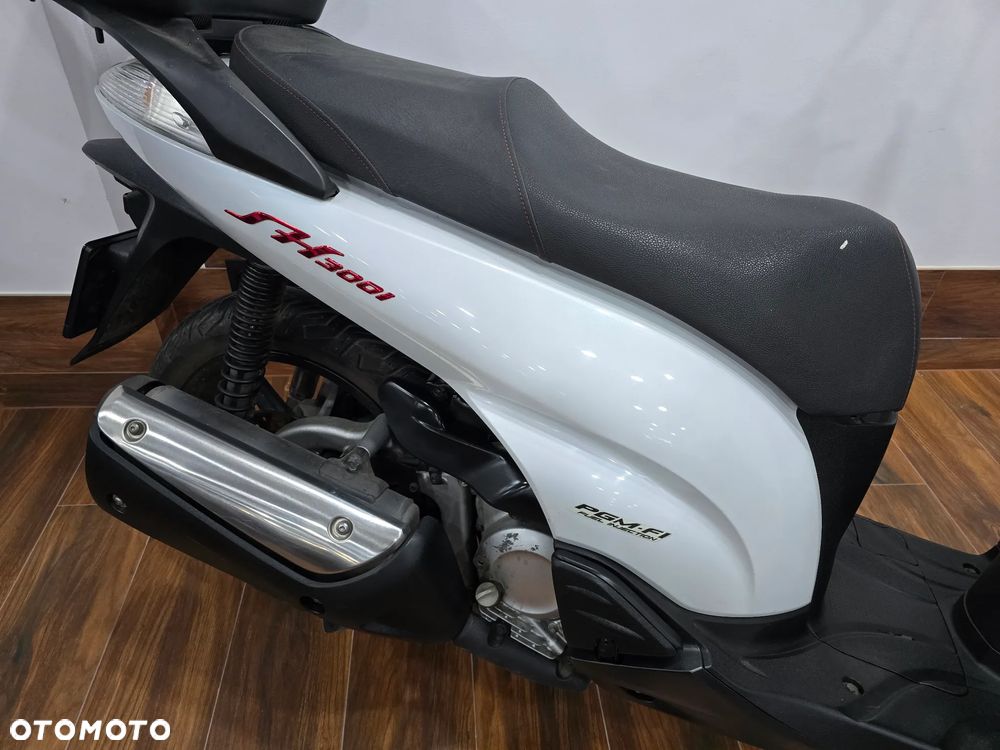 Honda SH - 17