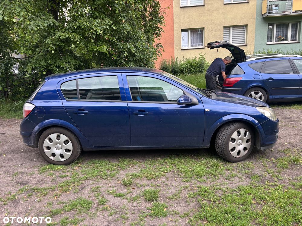 Opel Astra 1.7 CDTI Elegance - 2