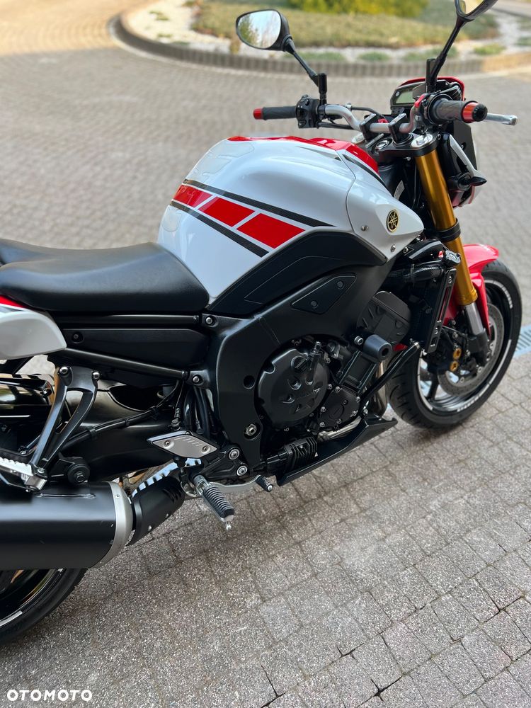 Yamaha FZ8 - 26