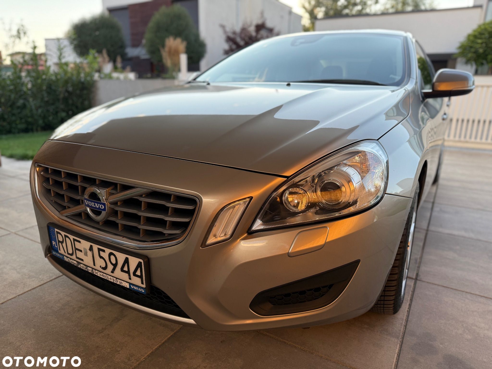 Volvo S60 - 1