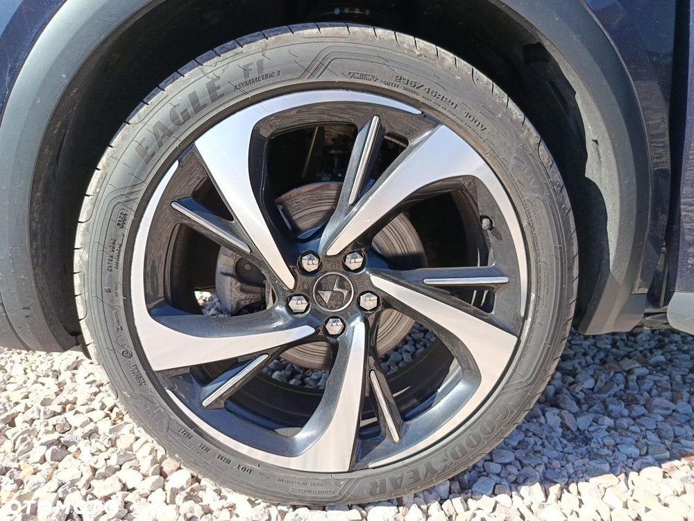 DS Automobiles DS 7 Crossback - 11