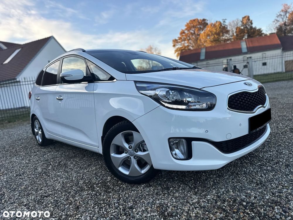 Kia Carens 1.7 CRDi Spirit - 1