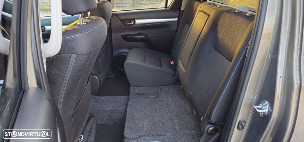 Toyota Hilux 4x4 Cabine Dupla Duty - 9