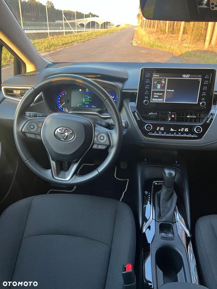 Toyota Corolla 1.8 Hybrid Comfort - 21
