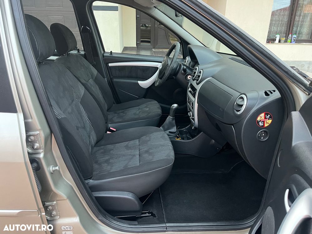 Dacia Logan - 12